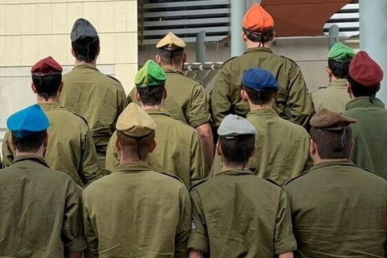 כמה ימי מילואים, אילו הטבות ומי יתגייס? תוכניות המפלגות לשירות הצבאי
