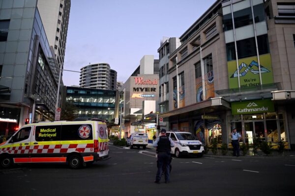 לפחות חמישה הרוגים וכמה פצועים קשה באירוע הדקירה בסידני, אוסטרליה