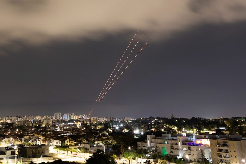 יירוט טילים בליסטיים ששוגרו מאיראן (צילום: REUTERS/Amir Cohen)