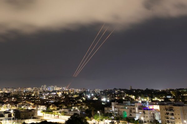 יירוט טילים בליסטיים ששוגרו מאיראן (צילום: REUTERS/Amir Cohen)