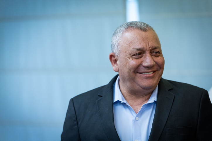 השר וחבר קבינט המלחמה גדי איזנקוט (צילום: יונתן זינדל/ פלאש90) חבר קבינט המלחמה והרמטכ"ל לשעבר גדי איזנקוט (צילום: יונתן זינדל/ פלאש90)