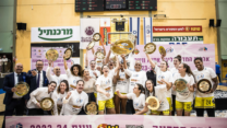 אליצור רמלה אלופת ליגת העל לנשים בכדורסל 2023/24 (צילום: עודד קרני, מנהלת ליגת העל לנשים בכדורסל)