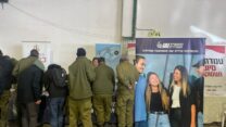 יריד תעסוקה של התעשייה האווירית למילואימניקים ולמפונים (צילום: התעשייה האווירית)