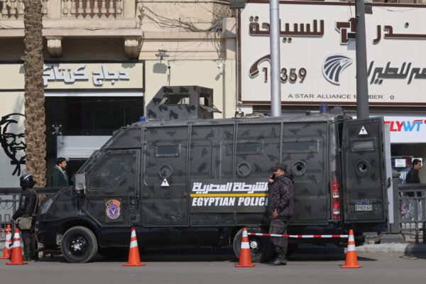 המשטרה המצרית (צילום: REUTERS/Amr Abdallah Dalsh)