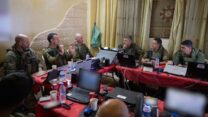 הרמטכ"ל הרצי הלוי בישיבת הערכת מצב בג'באלייה (צילום: דובר צה"ל)