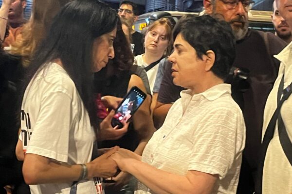 רוחמה אלבג ועינב צנגאוקר בשער בגין (צילום: אורן דגן)