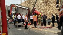 התאונה ליד מישור אדומים. כביש 437 נחסם לתנועה (צילום: דוברות המשטרה)