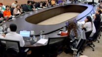 ישיבת ועדת חוקה במעמד משפחות חטופים (צילום מתוך אתר הכנסת)