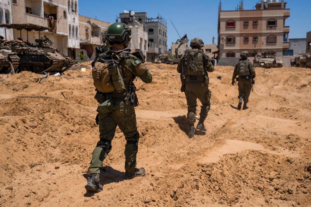 לוחמי גבעתי במזרח רפיח (צילום: דובר צה"ל) לוחמי גבעתי במזרח רפיח (צילום: דובר צה"ל)