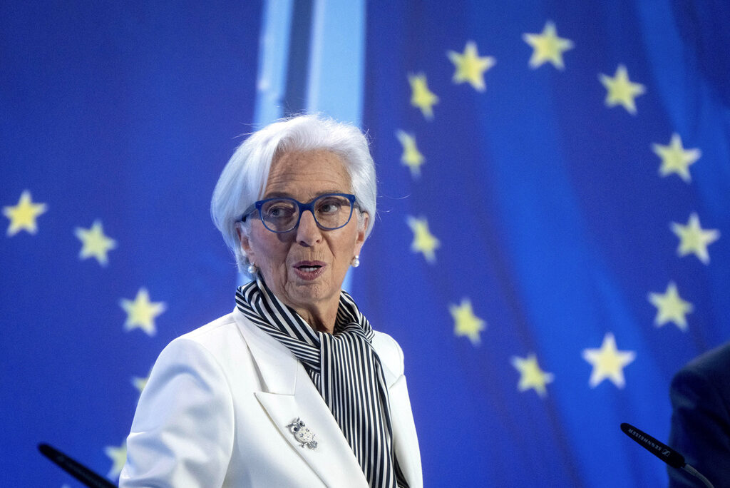 נשיאת הבנק המרכזי האירופי כריסטין לגארד. ההחלטות הבאות יתקבלו בהתאם להתפתחויות כלכליות (צילום: AP Photo/Michael Probst)