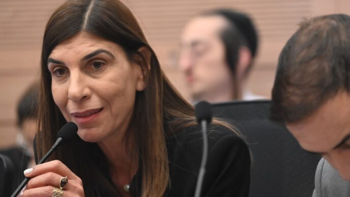 ח"כ שרון ניר הודיעה שלא תתמודד בבחירות לכנסת ה-26