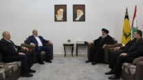 פגישת בכירי חמאס עם נסראללה (צילום: Hezbollah Media Office/Handout via REUTERS)