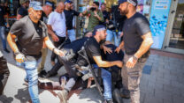 כוחות ביטחון בזירת הפיגוע בקניון חוצות כרמיאל (צילום: דוד כהן/פלאש90)