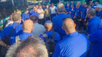 אסיפת הסברה של עובדי אגד (צילום: איגוד עובדי התחבורה בהסתדרות)
