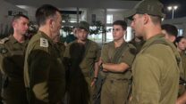 הרמטכ"ל הרצי הלוי בבסיס בית ליד (צילום: דובר צה"ל)