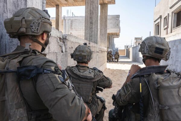 כוחות צה"ל בחאן יונס (צילום: דובר צה"ל)