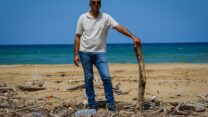 יוסי אטיאס. "רוצה שמישהו יגיד: מגיע להם. שיקבלו פיצוי. אבל נשארנו לבד" (צילום: דוד טברסקי)
