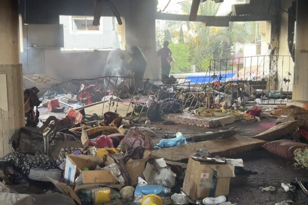 מתחם בית הספר שחיל האוויר תקף בעיר עזה (צילום: AP Photo)