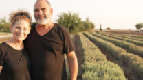 דן ולילך אסרף, בעלי חוות הלבנדר AZIZO (צילום: סוניה גרשפט)