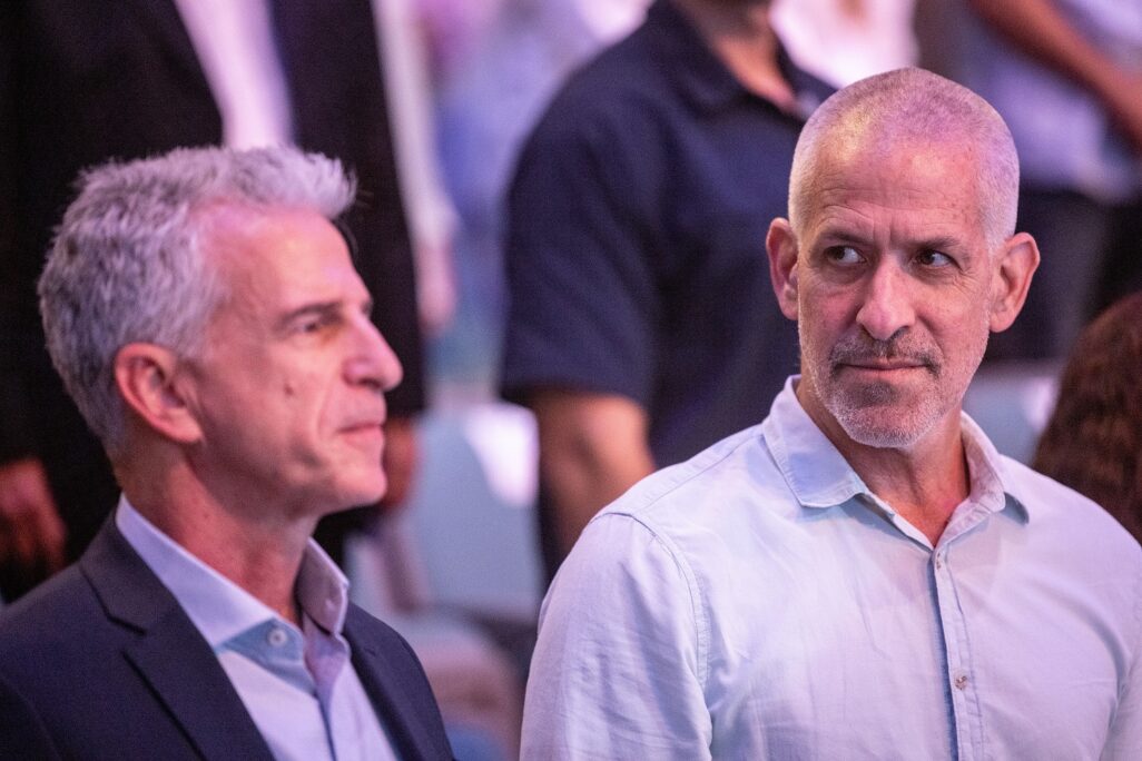 ראש השב"כ רונן בר (מימין) וראש המוסד דדי ברנע (צילום: חיים גולדברג/פלאש90) ראש השב"כ רונן בר (מימין) וראש המוסד דדי ברנע (צילום: חיים גולדברג/פלאש90)
