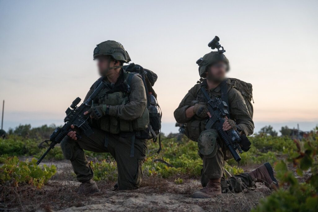 לוחמי צה"ל ברצועת עזה (צילום: דובר צה"ל) לוחמי צה"ל ברצועת עזה (צילום: דובר צה"ל)