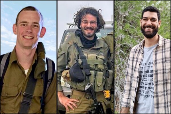רס"ם יניב יצחק אורן (מימין), רס"ל ניתאי מטודי ורס"ל דניל פצ'ניוק, שנהרגו במרכז הרצועה (צילום: דובר צה"ל)