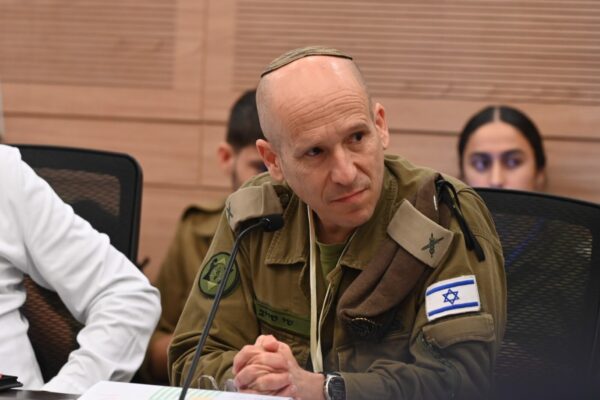 תא"ל שי טייב בוועדת חוץ וביטחון (צילום: אור גואטה)
