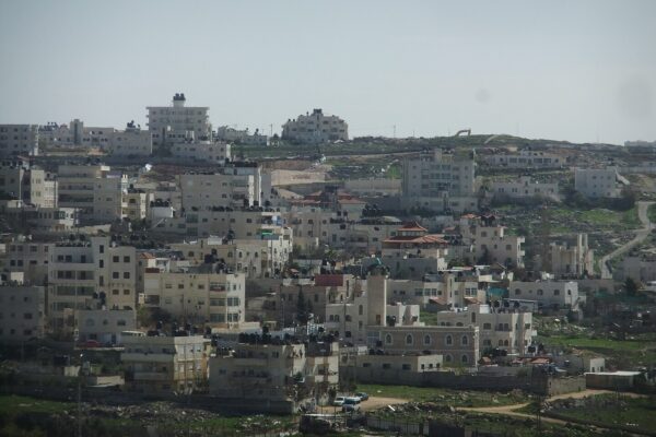 שכונת בית חנינא במזרח ירושלים (צילום: יעקב / ויקימדיה קומונס)