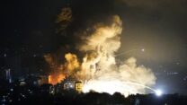 תקיפה של חיל האוויר בפאתי ביירות (צילום ארכיון: AP Photo/Hussein Malla)