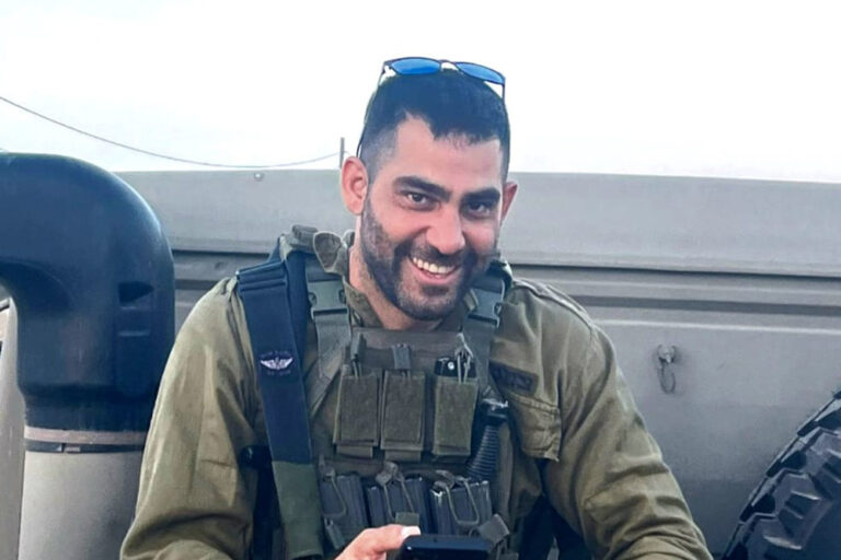 אלירן משה. "המנהל הישיר שלי נתן לי המון גב ובעצם מילא את מקומי בכל ההחלטות המורכבות יותר שהיה צריך לקבל בהיעדרי, והעובדים נתנו לי את החזית ותפעלו את כל הפעילות השוטפת והיומיומית" (צילום: אלבום פרטי)