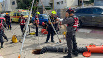 זירת התאונה הקטלנית במזכרת בתיה (צילום: תיעוד מבצעי מד"א)