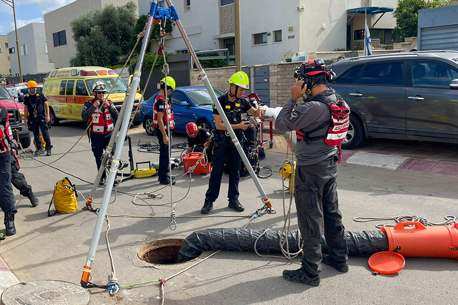 זירת התאונה הקטלנית במזכרת בתיה (צילום: תיעוד מבצעי מד"א)