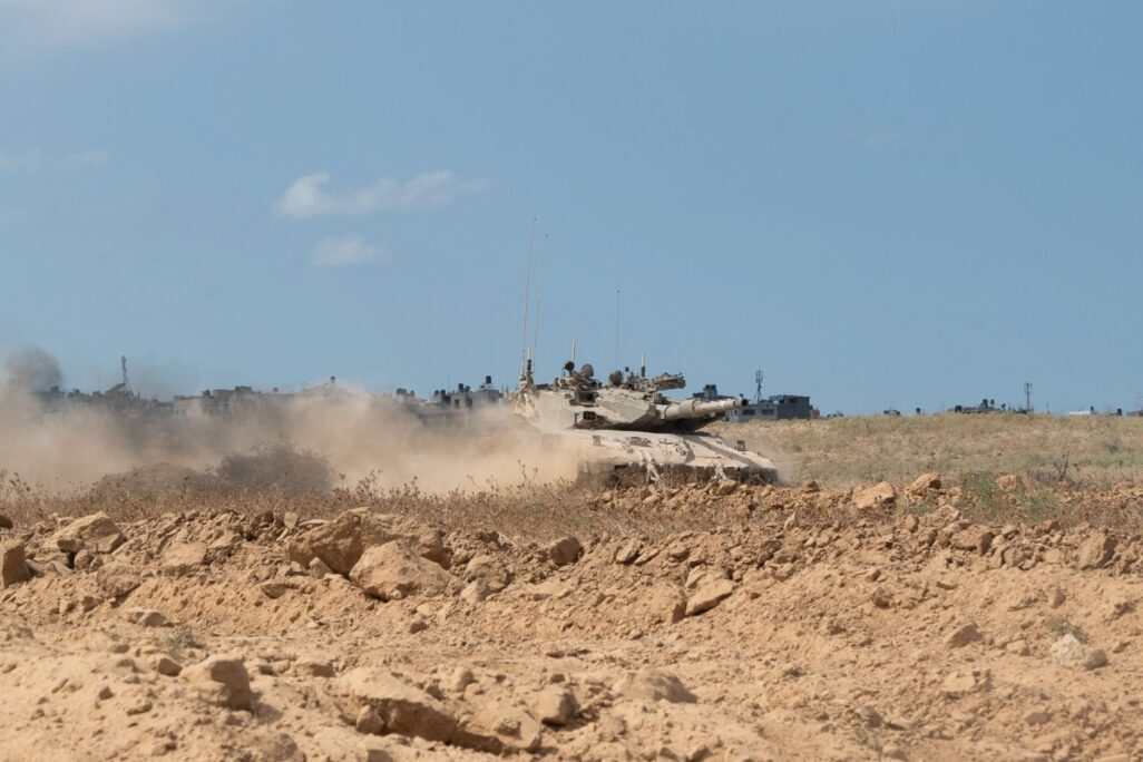 פעילות כוחות אוגדה 162 בצפון רצועת עזה (צילום: דובר צה"ל) פעילות כוחות אוגדה 162 בצפון רצועת עזה (צילום: דובר צה"ל)
