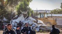 הריסת בית בכפר הלא מוכר ואדי אל חליל שבנגב, מאי 2024 (צילום: אורן זיו/פלאש90)