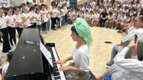 טקס חגי תשרי בבית הספר היסודי לאומנויות שקמים-מעוז בשדרות (צילום: בית הספר שקמים-מעוז)