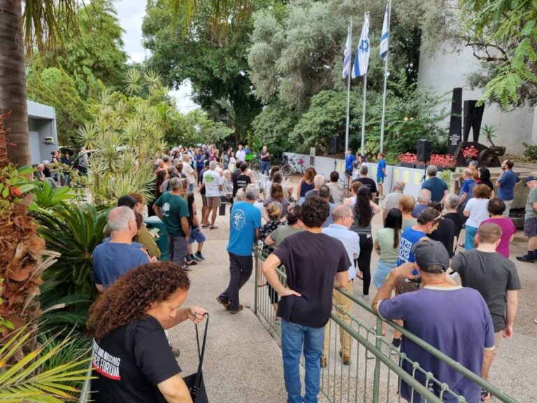 טקס זיכרון ל-7 באוקטובר בקיבוץ מעברות (צילום: דוברות התנועה הקיבוצית)
