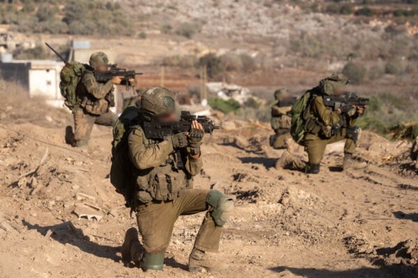 פעילות כוחות אוגדה 98 של צה"ל בדרום לבנון (צילום: דובר צה"ל)