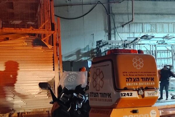 זירת התאונה באשקלון (צילום: איחוד הצלה)