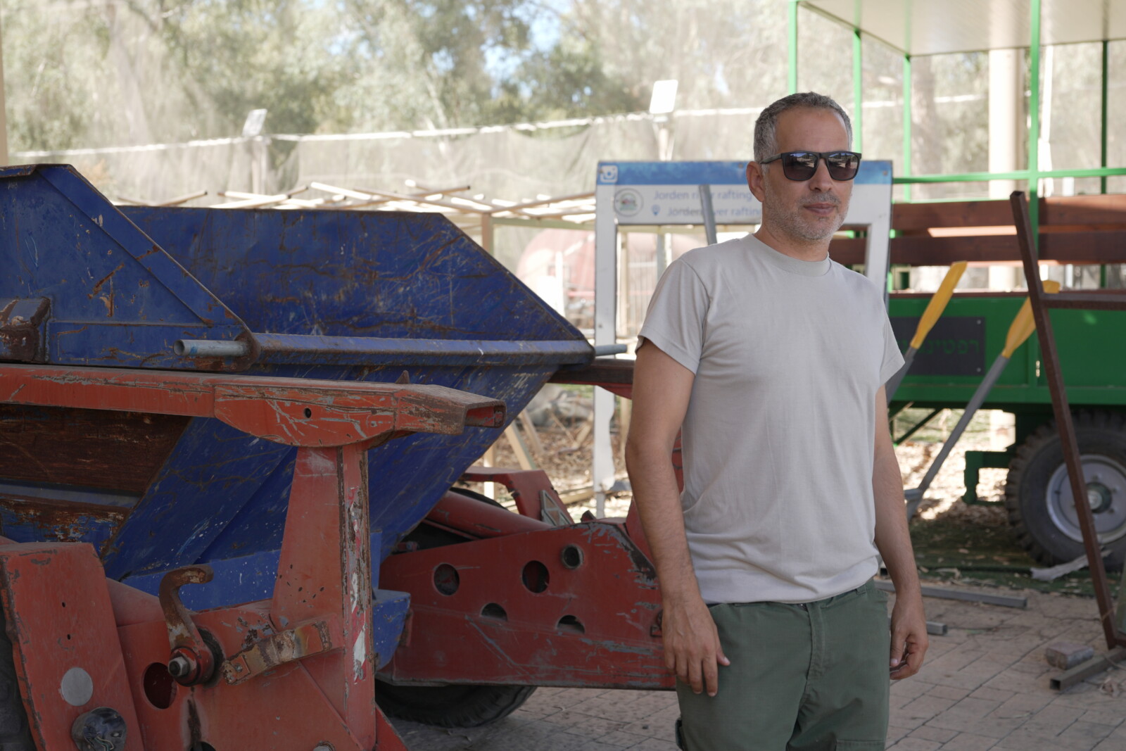 אורי גיגי (צילום: סוניה גרשפט) אורי גיגי (צילום: סוניה גרשפט)