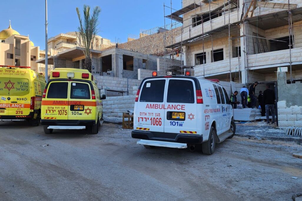זירת האירוע בבועיינה נוג'יידאת (צילום: מד"א) זירת האירוע בבועיינה נוג'יידאת (צילום: מד"א)