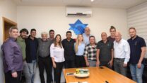 מעמד חתימת ההסכם (צילום: יסמין גיל, דוברות ההסתדרות)