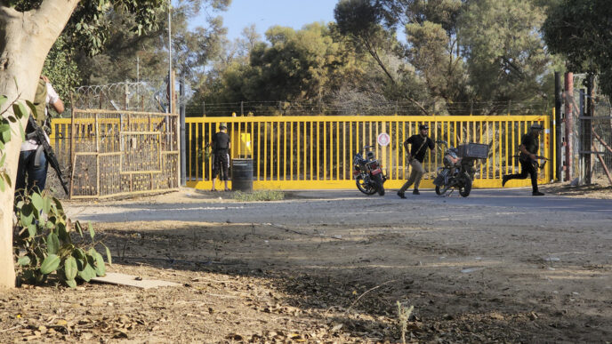 צה"ל: 170 עזתים שהוצגו כעיתונאים ונהרגו במלחמה, היו מחבלים