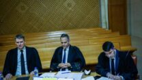 שימוע על שחרורו של אלי פלדשטיין למעצר בית בבית המשפט העליון (צילום ארכיון: חיים גולדברג/פלאש90)