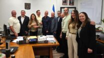 מעמד חתימת ההסכם הקיבוצי לעובדי שתי יחידות במשרד המשפטים (צילום: דוברות ההסתדרות)