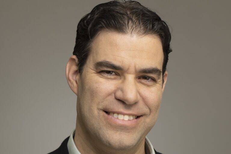 ד"ר עמיר פוקס. "הגדרת התבטאות חד פעמית כעילת פסילה היא הבעייתית ביותר" (צילום: עודד אנטמן)