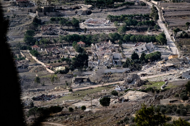 הריסות הכפר מיס אל-ג'בל. מאות טילי קורנט נורו מהכפר במלחמה (צילום: דוד טברסקי)