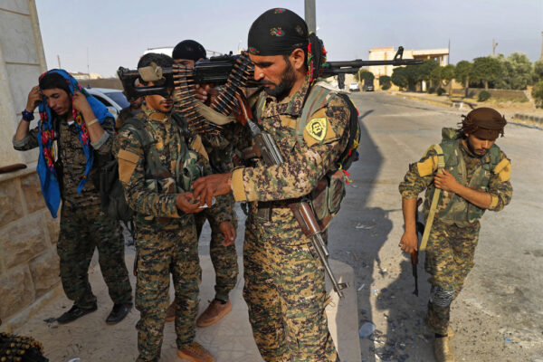 כוחות SDF בסוריה (צילום ארכיון: AP Photo/Hussein Malla, File)