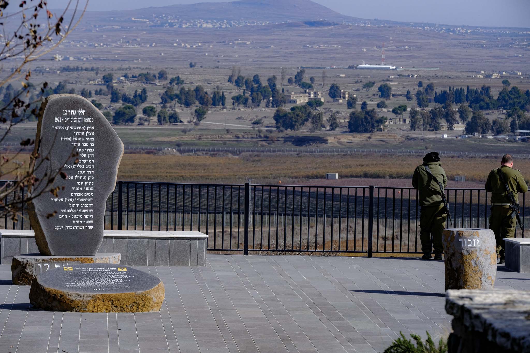 מצפה רונן (צילום: דוד טברסקי) מצפה רונן (צילום: דוד טברסקי)