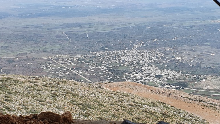 הכפר הדרוזי ח'דר ברמת הגולן הסורית (צילום: אורי פרקש / ויקימדיה קומונס) הכפר הדרוזי ח'דר ברמת הגולן הסורית (צילום: אורי פרקש / ויקימדיה קומונס)