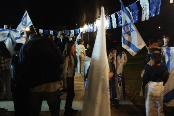 חגיגות במושב ירחיב לרגל חזרת החטופות (צילום: אמיתי פרץ)